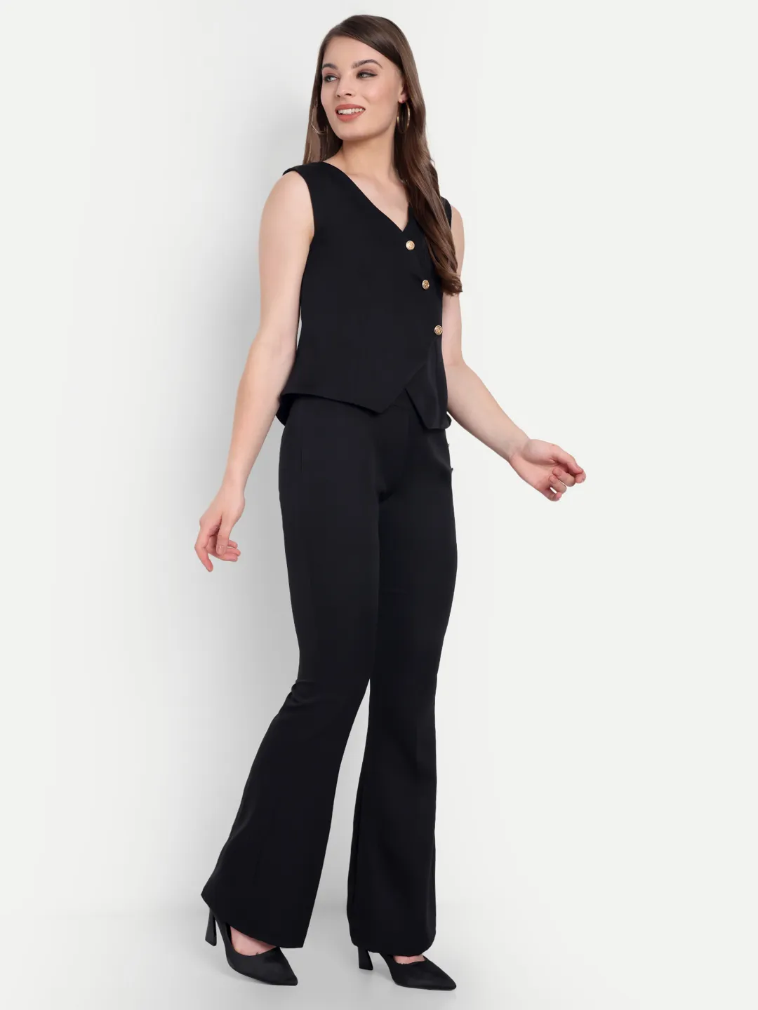 ecomm female shoot